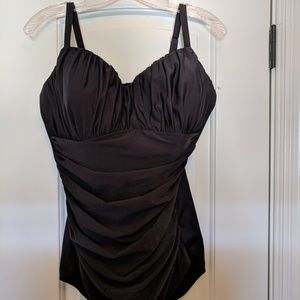 Miraclesuit one piece swimsuit worn twice